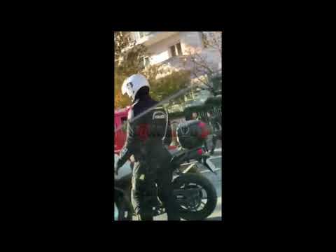 ΕΞΩ ΑΠΟ ΤΟ