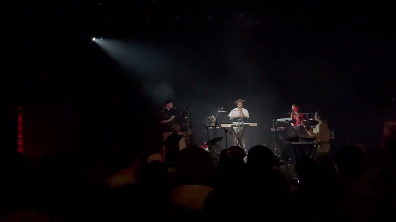 Sampha - Inclination Compass (Tenderness) - Live in Royal Oak