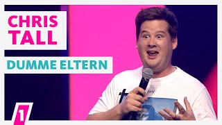 Chris Tall – Kinder auf dem Kofferband