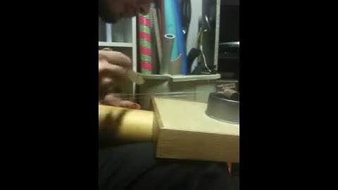 Trashtronaut - "Improvisation on Upcycled 3-String"