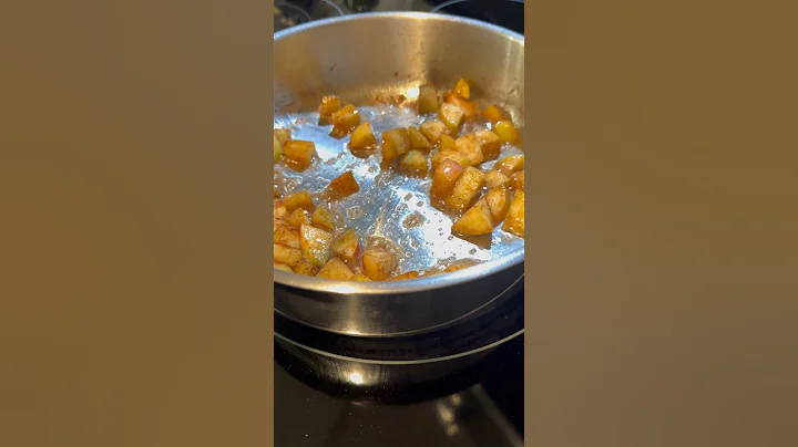 Sautéed Cinnamon Apples| Easy Fall Dessert