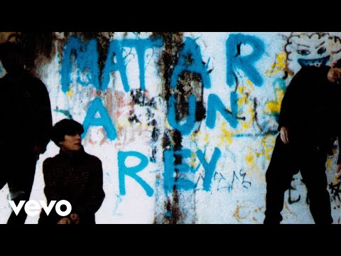 Triángulo de Amor Bizarro - Matar a un Rey