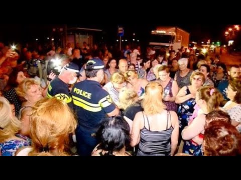 ვიდრე  თამარ ბაჩალიაშვილს  გარდაცვლილს იპოვიდნენ,  ფონიჭალაში, გვიან ღამით აქცია გაიმართა