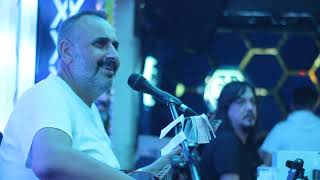 Peçenekli Süleyman Siyah Saçlar Kıvır Kıvır - Yolda Kaldı Arabamız