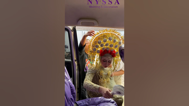 Gimana yg benar duduknya pengantin pakai suntiang masuk mobil?