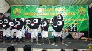 kreasi Santriwan ( Nenekku Pahlawan ku  )