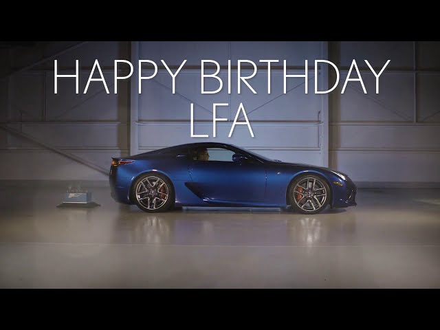 Lexus LFA オーナーズクラブ 10周年記念写真集 LFAオーナーズクラブ10周年記念の本が届きました。｜index/の