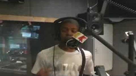 Chipmunk freestyle on the Logan Sama show: 07/07/08 Part 1/1