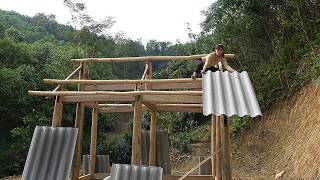 Kicked out of the house by her mother-in-law, a single mother began a new life in the wild forest.