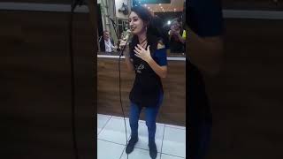 Meu primeiro vídeo cantando 🎤🎶