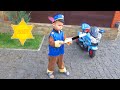 パウパトロール警察　車をサービスステーションに連れて行く
