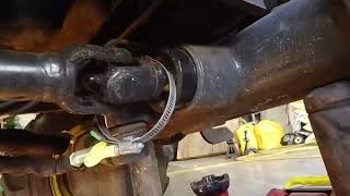 John Deere 1025R grease maintenance