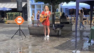 Her voice looks like  sunshine after the rain (cover ), London Street Singer