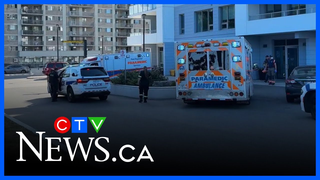 Two women in hospital after stabbing inside Mississauga apartment building