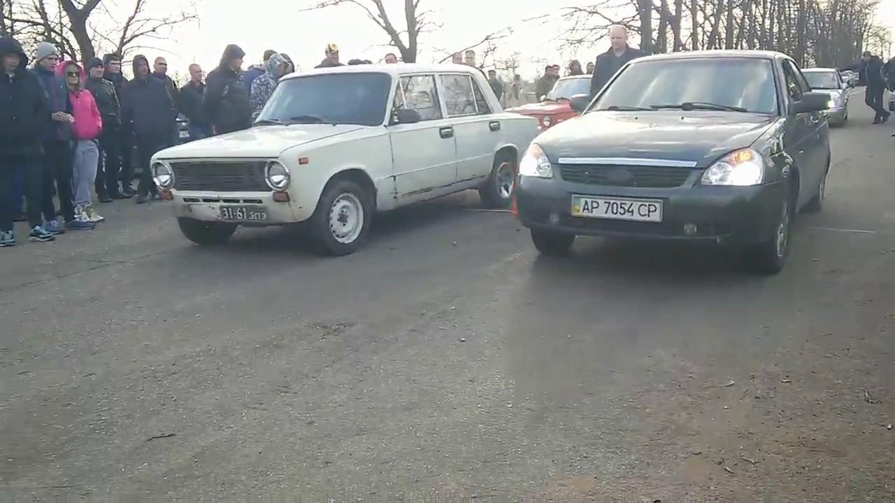 Драг на вазе