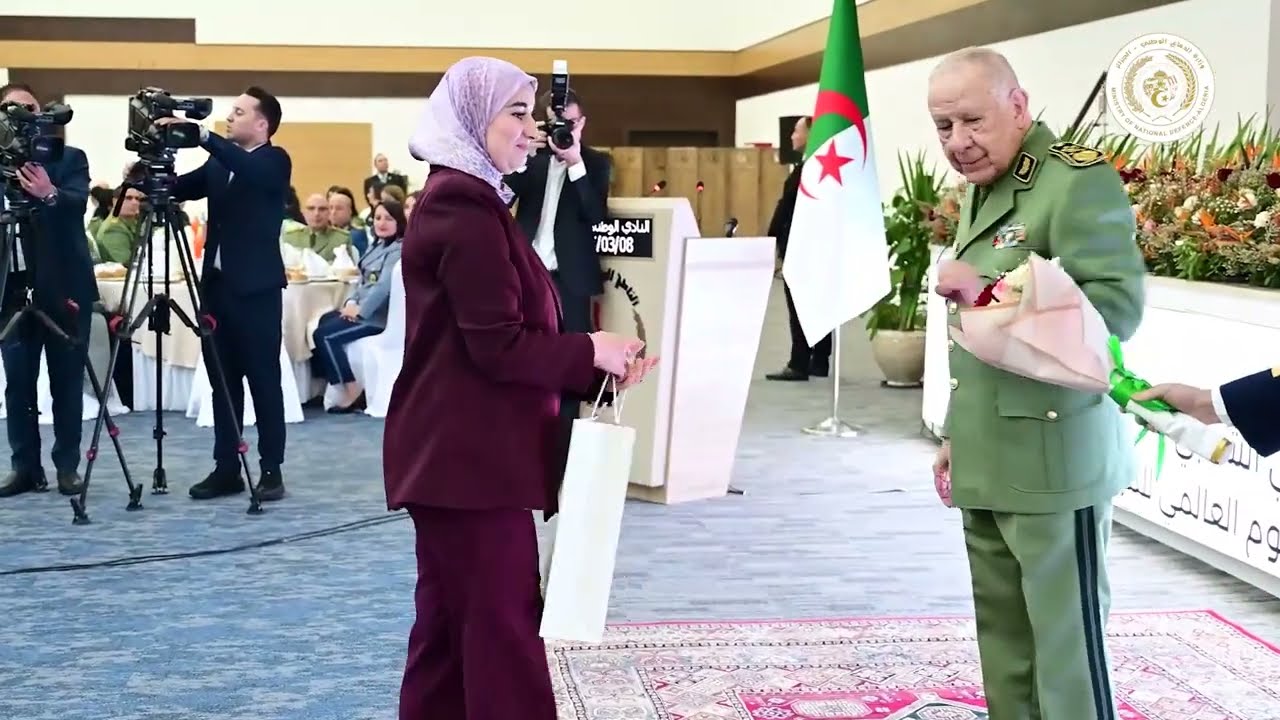 إشراف السيد الفريق أول على مراسم الاحتفال باليوم العالمي للمرأة.