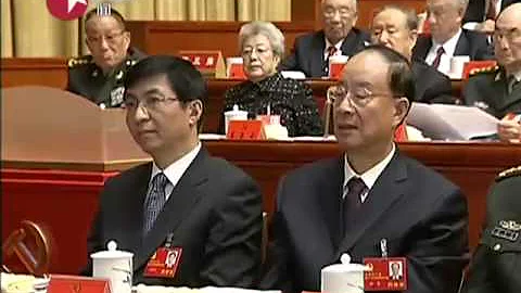 【现场实况】中国共产党第十八次全国代表大会在京闭幕 - 天天要闻