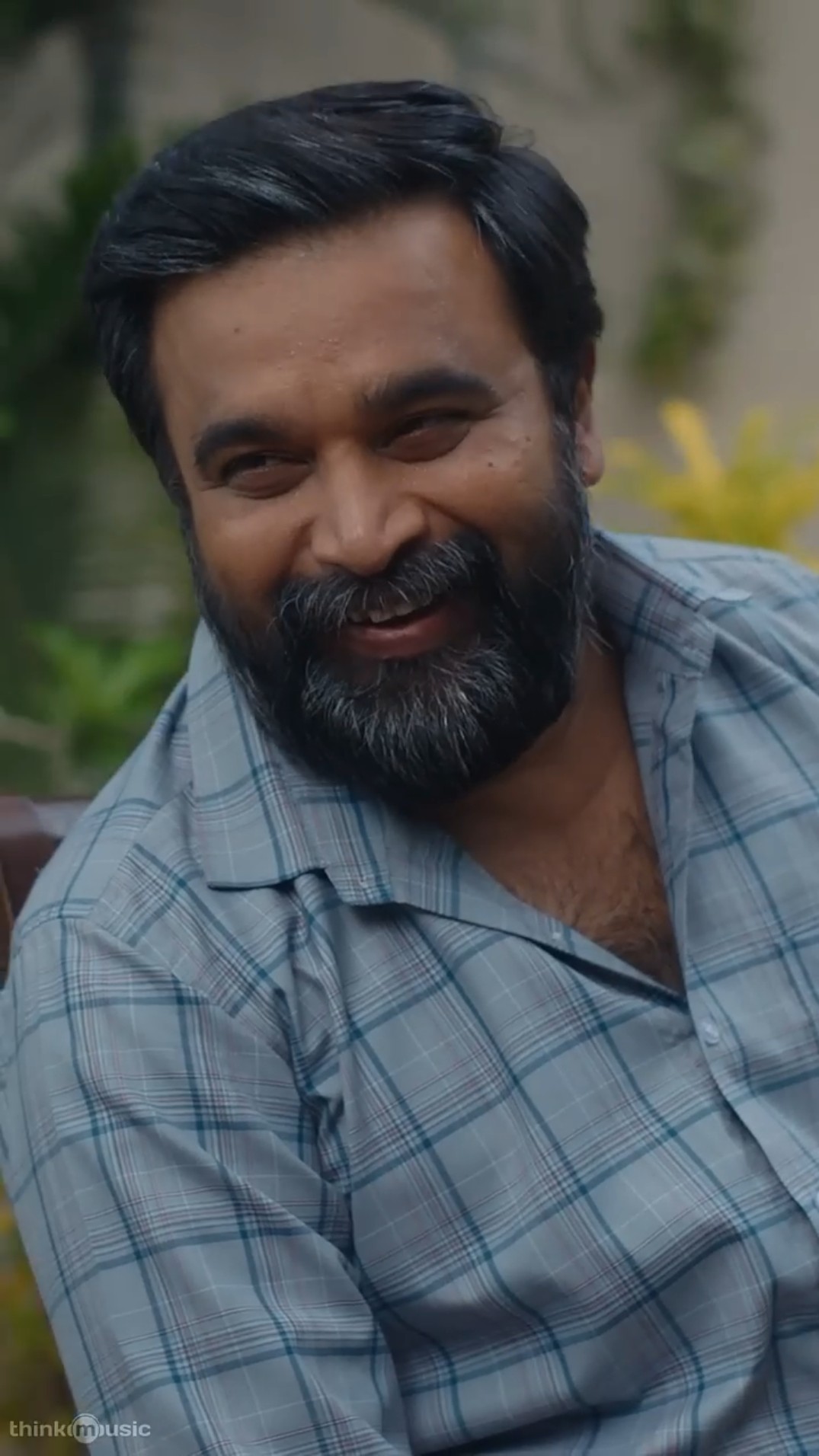 Mugai Mazhai ?? #TouristFamily #Sasikumar #Simran #SeanRoldan
