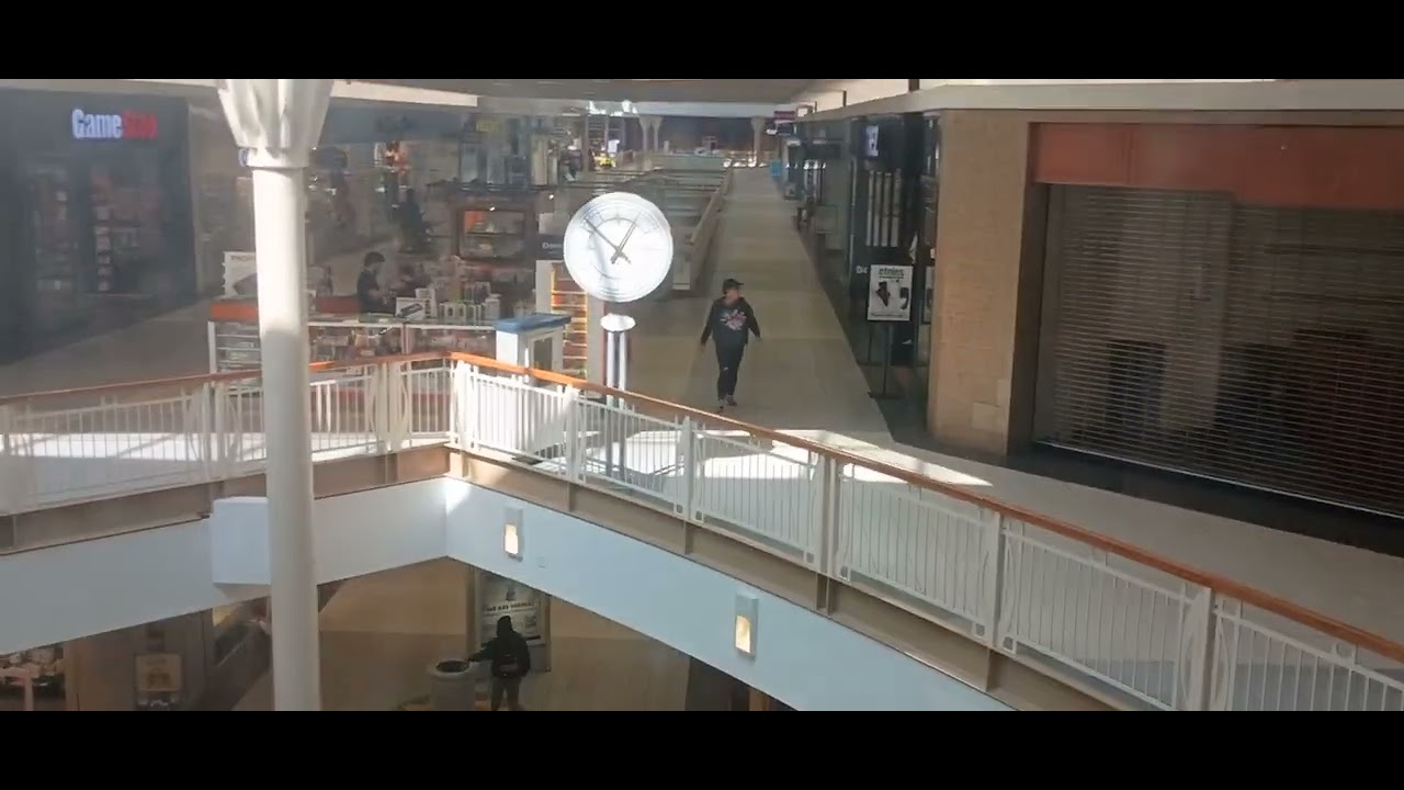 Hydraulic scenic elevator Brass Mill center Mall Waterbury CT YouTube