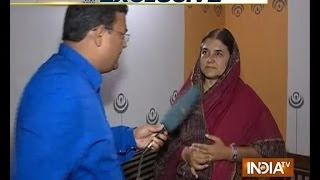 Maneka Gandhi answers Priyanka Gandhi on India TV