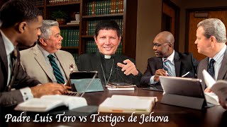 Padre Luis Toro vs 6 Testigos de Jehova - Impactante Debate 😱 Jesús No es Dios?