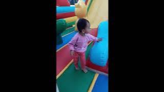 Bermain Istana Balon#Istana Balon Besar|| Bahagia ||