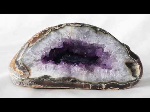 كيفية التعرف على حجر جيود غير مفتوح