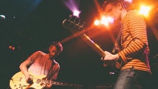 Video thumbnail of "Tokyo Police Club - Losing you (Sub español)"