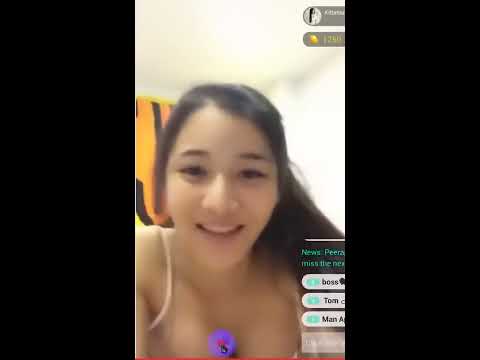 Sexy Asian girl lives on Bigo Live