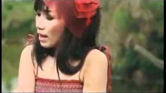 Naima feat Ryza - Mungkinkah (original)_mp4 Naima feat Ryza - Mungkinkah (original)_mp4