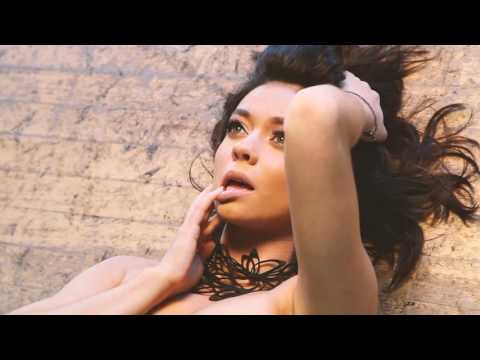 BeautyCoach.com behind the scenes with Sarah Hyland #SHxBC