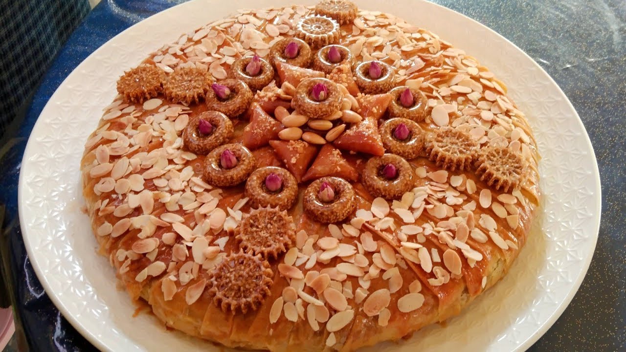 بسطيلة بالدجاج والوز روعة بمقادير مضبوطة للمبتدئات 😋