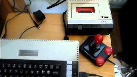 Atari 800xl loading game