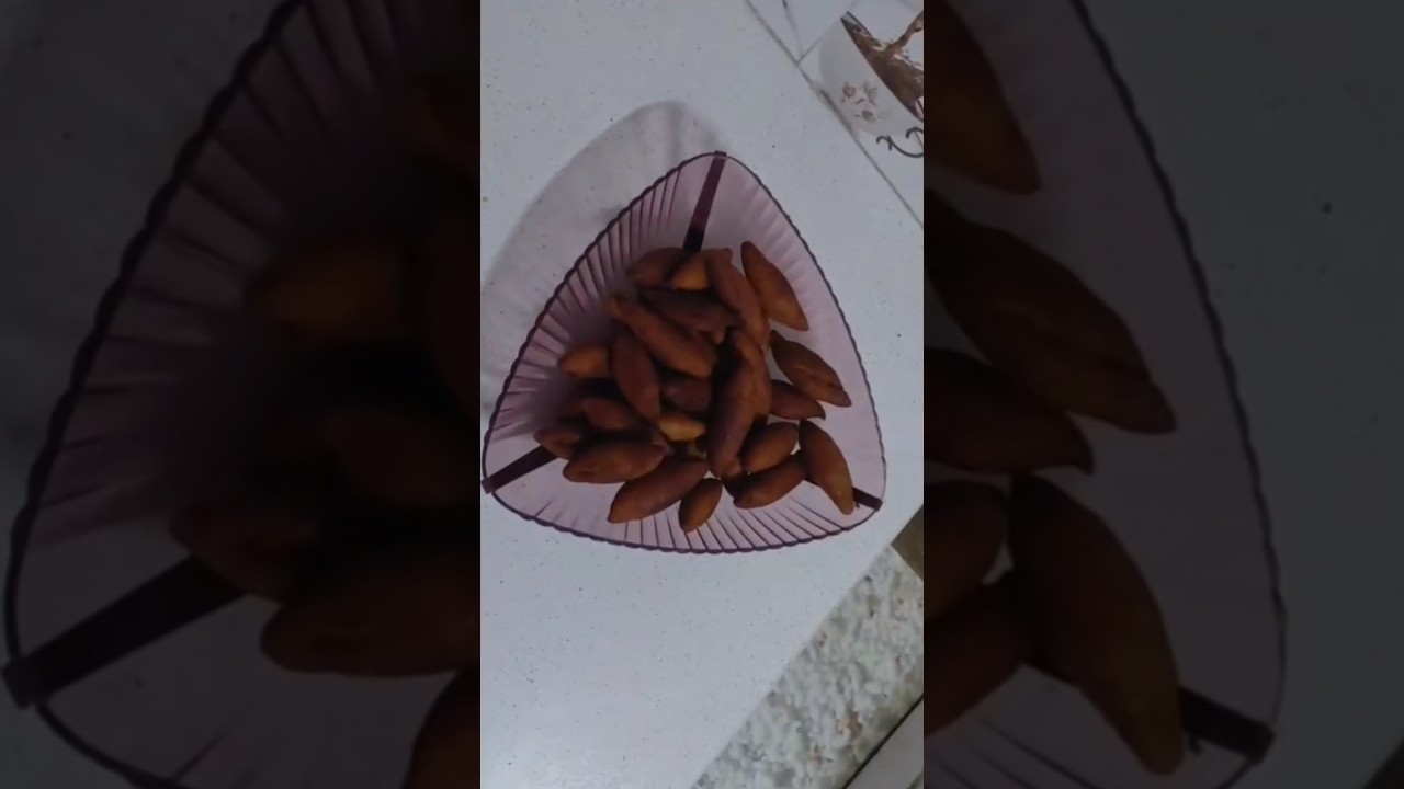 moong daal pitha #food #tasteofindia #recipe #tastyindia #cooking #indianfoodmadeeasy#youtubeshorts