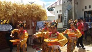 Tarian mondotambe komunitas rumah seni kreatif kendari