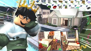 building a BLOXBURG FAMILY STARTER HOUSE WITH A TODDLER ROOM... building a BLOXBURG FAMILY STARTER HOUSE WITH A TODDLER ROOM...