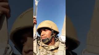 شعر عسكري اردني أثناء  هبوط مظلي بالجو