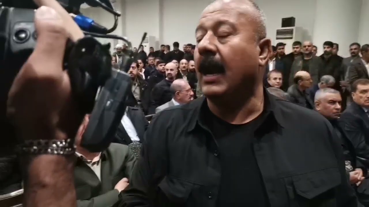 لەپرسەی دایکی لاهور شێخ جەنگی چی بە بافڵ تاڵەبانی دەڵێن؟