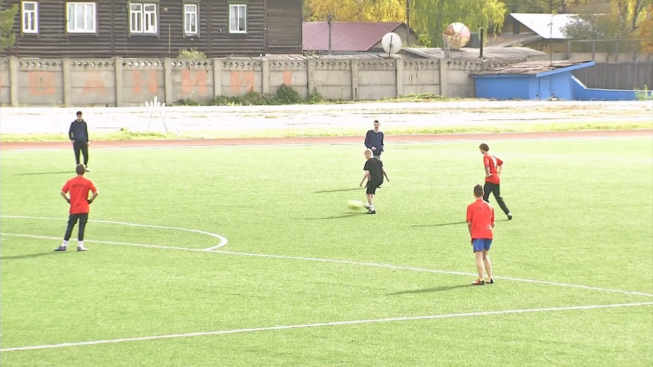 Студенты-футболисты активно «сражаются» за кубок СГО #серовтв #серов