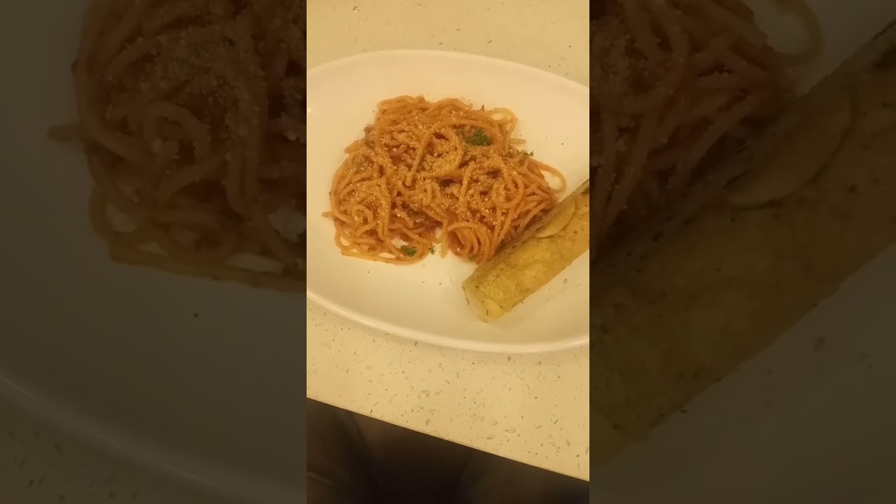 spaghetti & french toast