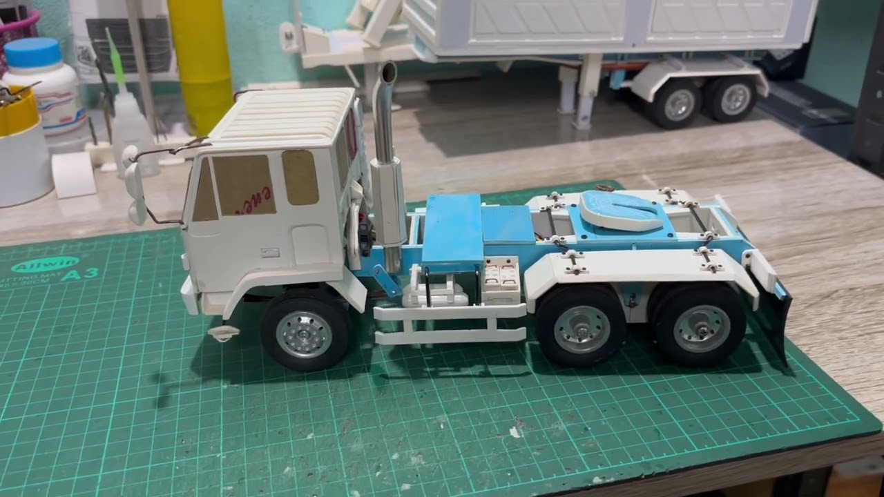 อัปเดทงานรถหัวลากร๊อคกี้บังคับสเกลเล็ก 1:24  #handmade #โมเดลรถบรรทุก #อู่บ้านนอก #diy #toys 