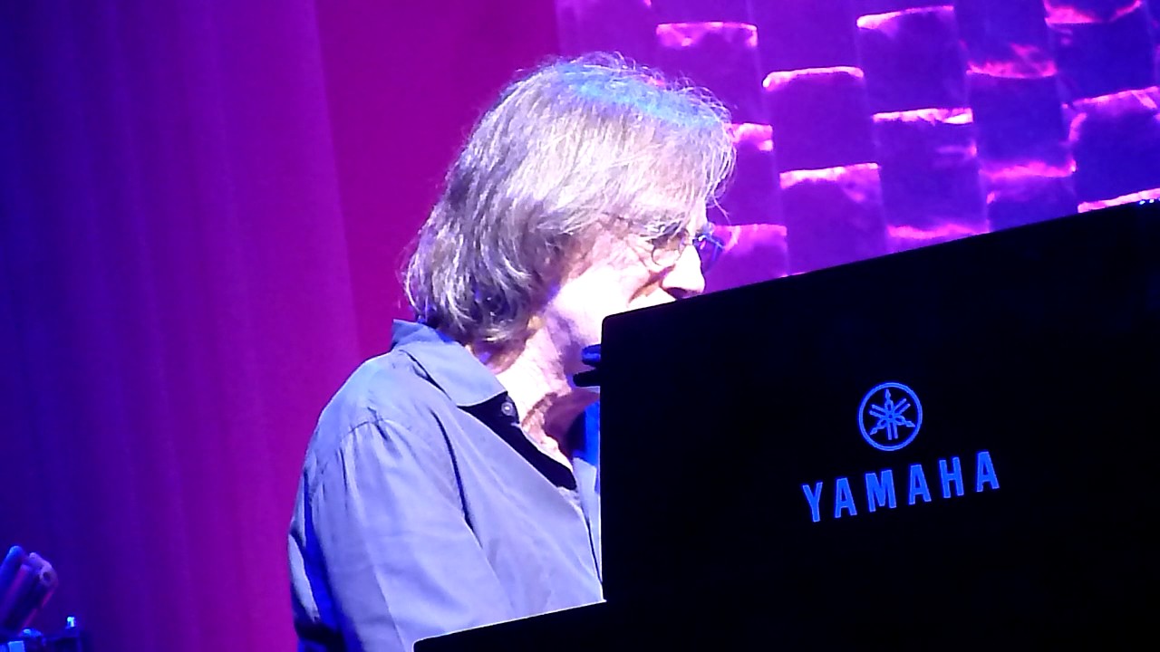 Jackson Browne LOVE NEEDS A HEART Festival Hall Edinburgh 18