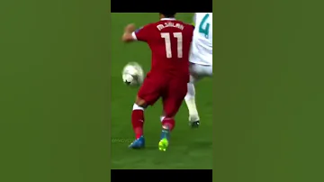 Sergio Ramos Dislocated Mo Salah S Shoulder Shorts 