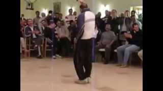 Une Dance Unique D'un Chaabiste Algerien :D