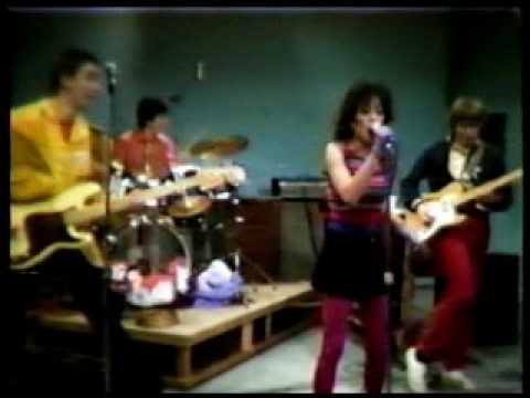 Tonton Nerves..Pearl Harbor & The Explosions.1.22.79.Girl Geo.TVshow di YouTube