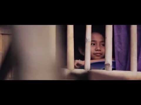 Putar Malino - The Trees & the Wild