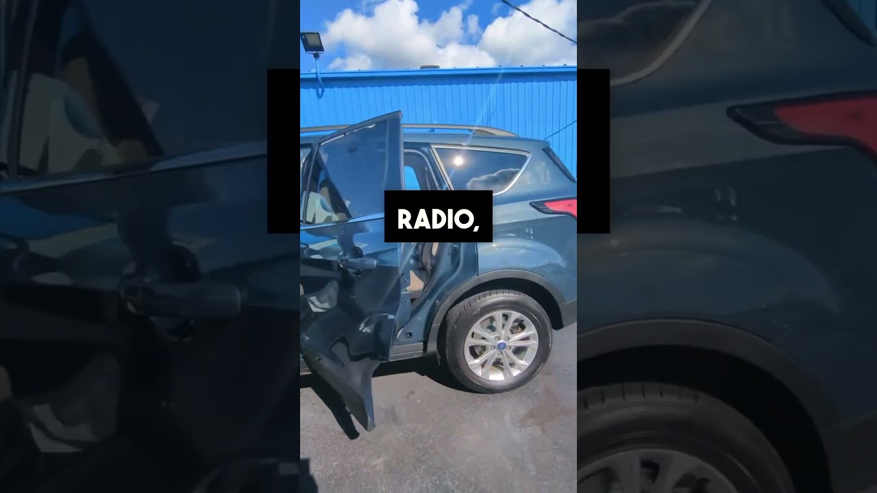Brooke Degeorge shows us a 2019 Ford Escape SEL AWD 91,000 miles 