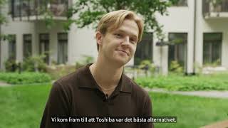 Digitala Tavlor I Trappuppgångar, Når Snabbt Ut Med Information Till Alla Boende.