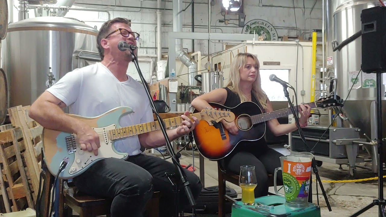 Patrick Dodd & Ashely Heath at Dirty Jack's 10/02/21