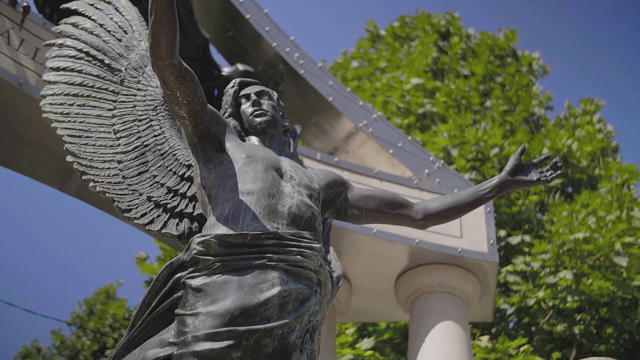 A luxury apartment in the neighbourhood of the Parliament | Eurocenter